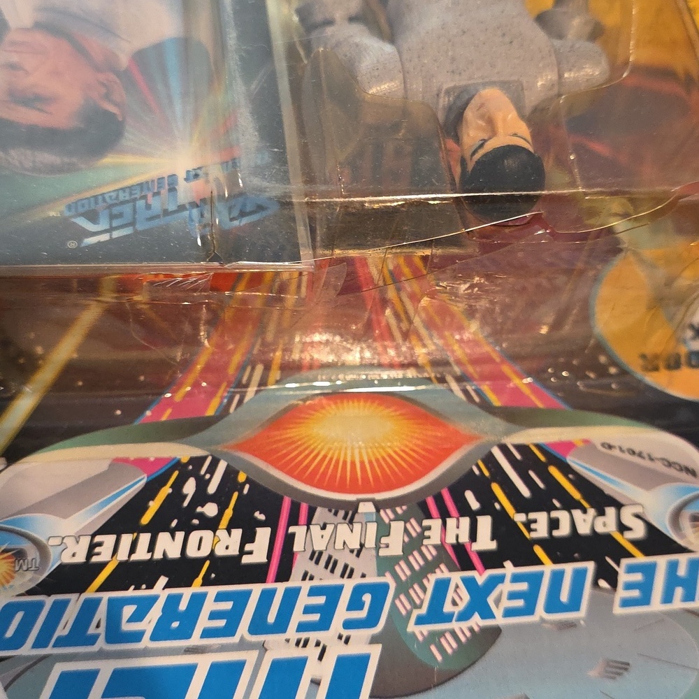 Star Trek  The Next Generation Ambassador Spock Action Figure Plus Card - Picture 5 of 5
